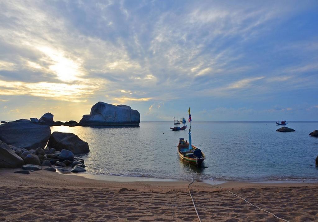 Mountain Reef Beach Resort Тау Экстерьер фото
