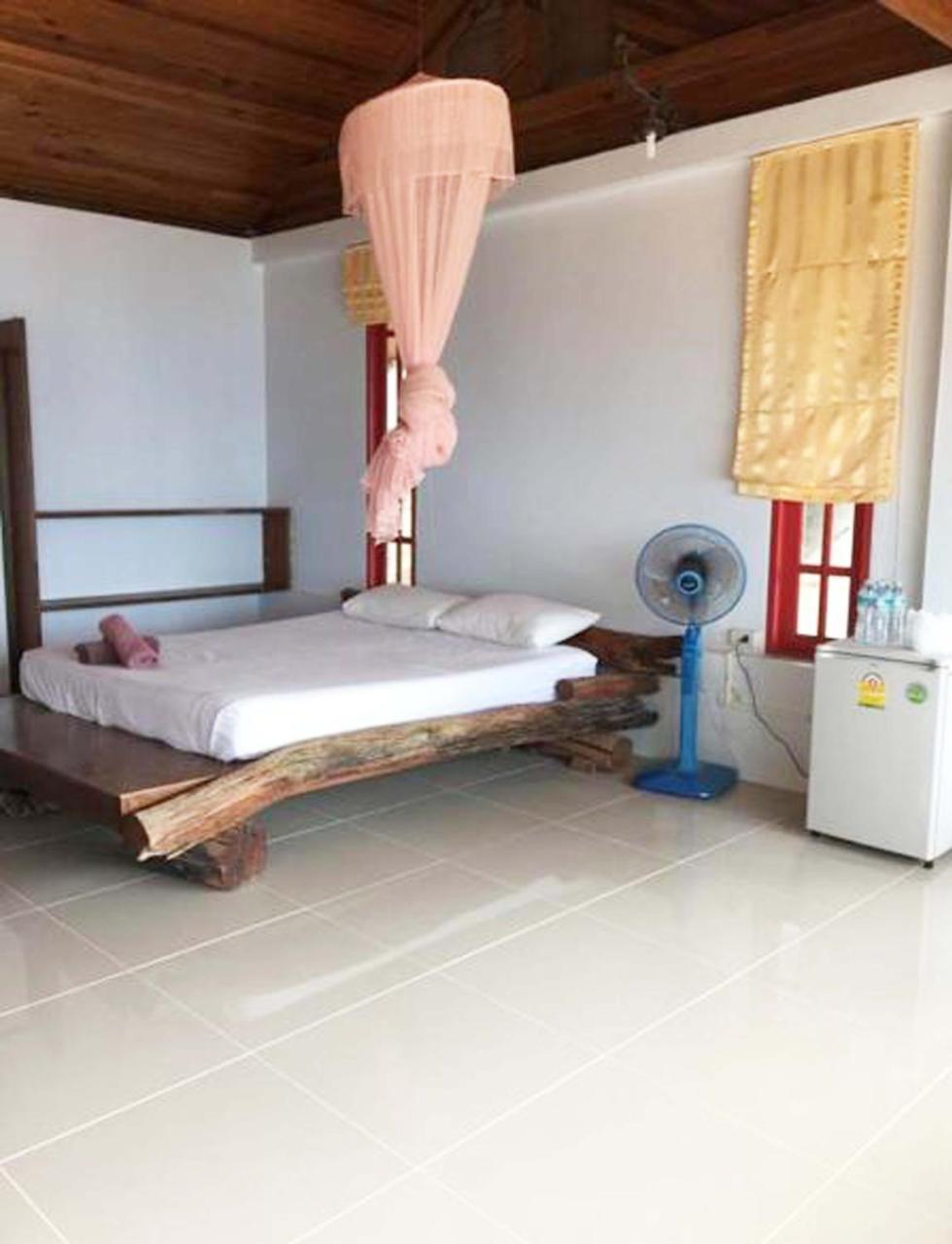 Mountain Reef Beach Resort Тау Экстерьер фото